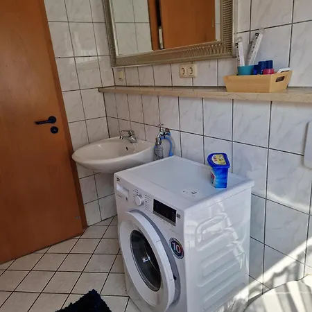 Apartment Mit Garten-terrasse