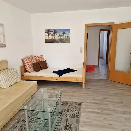 Mit Garten-terrasse *